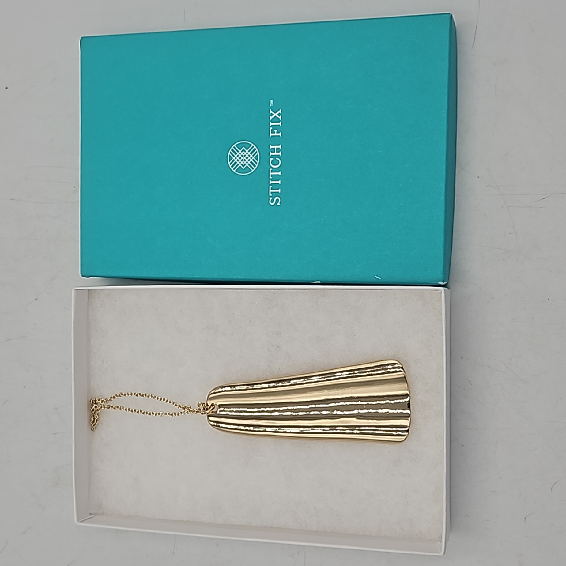 Towne & Reese Dion Pendant Necklace
